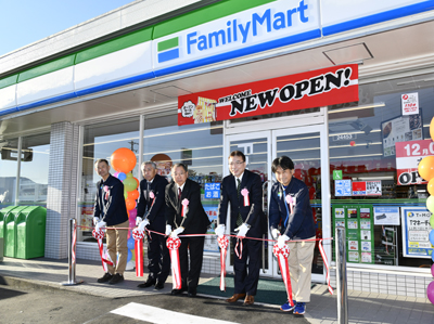 ファミリーマートJA大北大町運動公園店